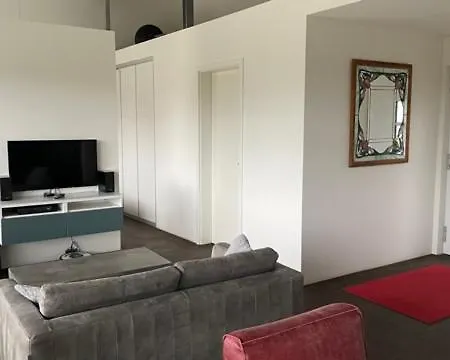 Hunsrueck, Naehe Mosel, Etwas Andere Haus Berlin
