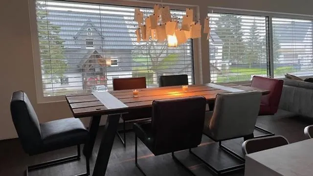 Hunsrueck, Naehe Mosel, Etwas Andere Haus *